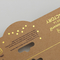 출력된 헤더 카드 금 로고를 폴딩시키는 디자인 주문 제작된 크라프트지를 다이 컷하세요
